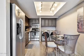 Photo #6: 6914689 Listing 
