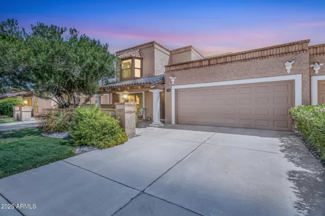 MLS: 6915027 Condo For Sale