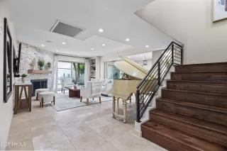 Photo #3: 6915027 Listing