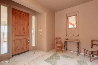 Photo #6: 6915029 Listing 