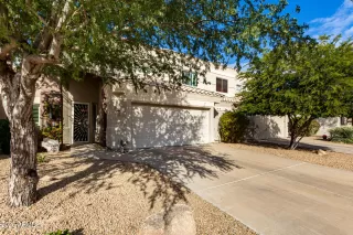 Photo #1: 6915402 Listing