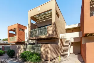 Photo #4: 6915412 Listing