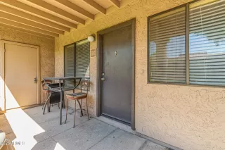 Photo #2: 6915785 Listing 