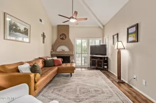Photo #1: 6915864 Listing