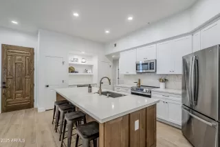 More Details about MLS # 6915945 : 11000 N 77TH PLACE#1072