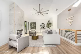 Photo #1: 6916033 Listing