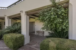 Photo #1: 6916169 Listing