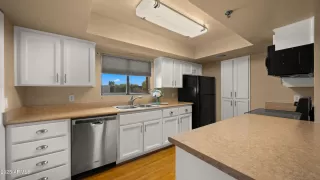 Photo #1: 6916191 Listing