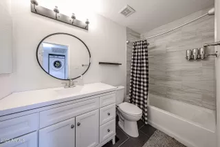 Photo #5: 6916338 Listing 