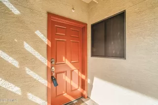 Photo #5: 6916739 Listing 