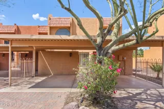 Photo #2: 6916806 Listing