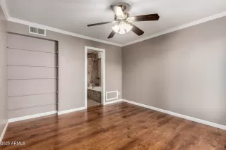 Photo #6: 6917025 Listing
