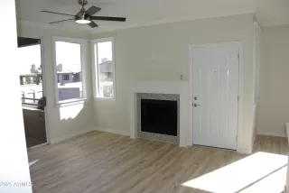 Photo #2: 6917141 Listing