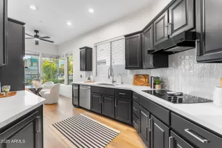 Photo #2: 6917161 Listing 