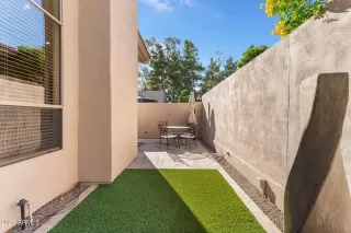 Photo #4: 6917161 Listing 