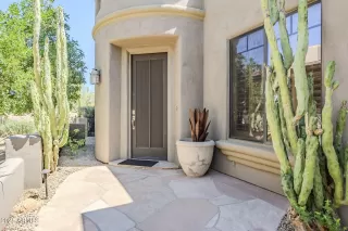 Photo #3: 6917539 Listing