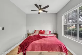 Photo #5: 6917832 Listing