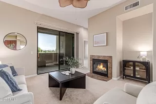 Photo #4: 6917844 Listing 