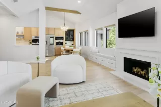 Photo #4: 6917904 Listing 