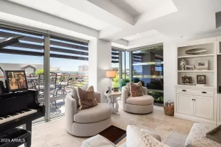 Photo #3: 6917987 Listing