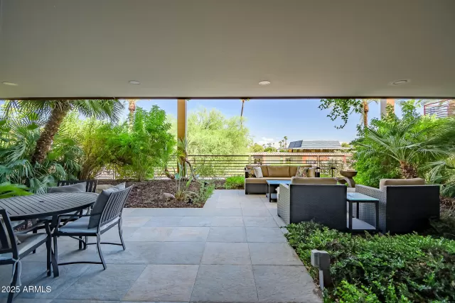 MLS: 6917999 Condo For Sale