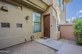 Photo #3: 6918216 Listing 