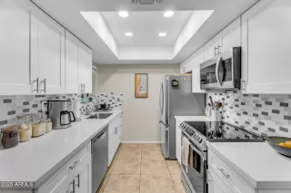 Photo #1: 6918252 Listing