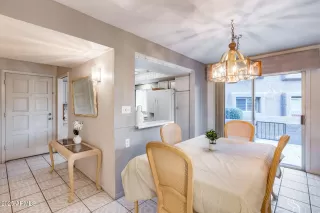 Photo #5: 6918257 Listing 