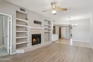 Photo #3: 6918349 Listing