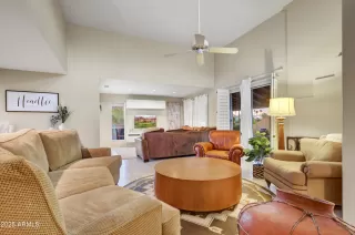 Photo #2: 6918460 Listing 