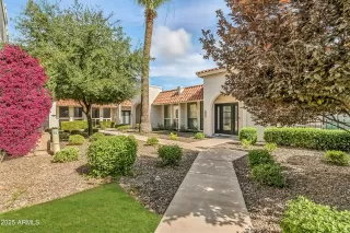 Photo #5: 6918536 Listing 