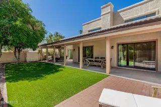 Photo #1: 6918648 Listing