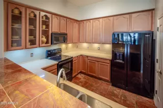 Photo #4: 6918812 Listing