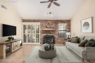 Photo #1: 6919042 Listing