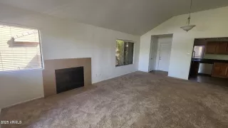 Photo #1: 6919305 Listing