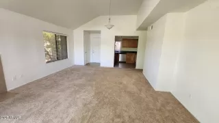 Photo #2: 6919305 Listing