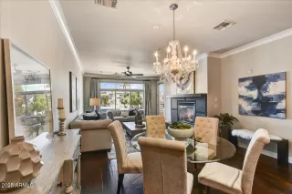 Photo #4: 6919338 Listing