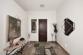 Photo #4: 6919589 Listing