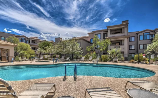 MLS: 6919646 Condo For Sale