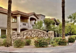 Photo #4: 6919646 Listing