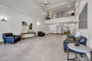 Photo #6: 6919646 Listing