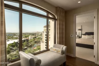 Photo #4: 6919763 Listing 