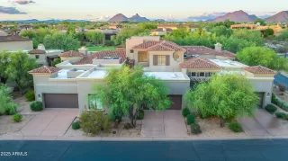 Photo #2: 6919894 Listing