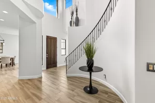 Photo #3: 6919894 Listing