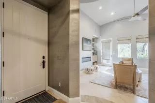 Photo #4: 6920116 Listing 