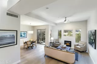 Photo #5: 6920183 Listing 