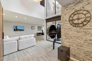 Photo #4: 6920509 Listing 