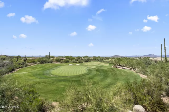 MLS: 6920673 Condo For Sale