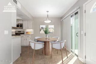 Photo #6: 6920980 Listing 