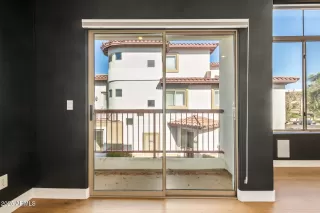 Photo #4: 6921422 Listing 